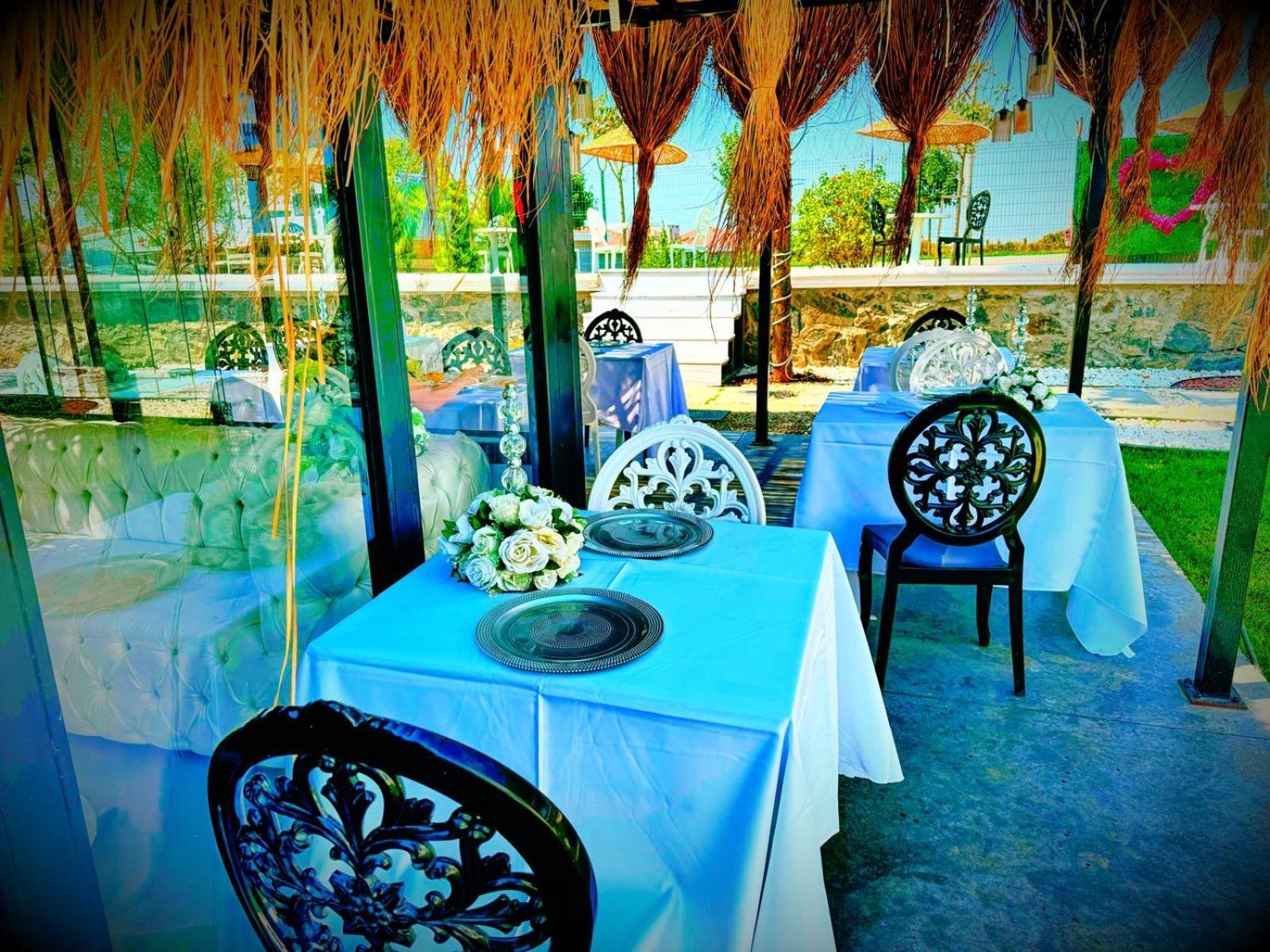 The Queen Airport Hotel-Round Trip Airport Service Arnavutkoy ภายนอก รูปภาพ